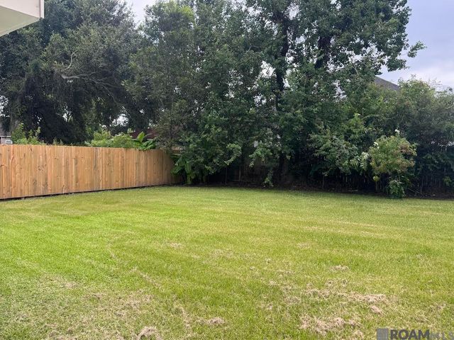 5110 Press Drive, New Orleans, LA 70126