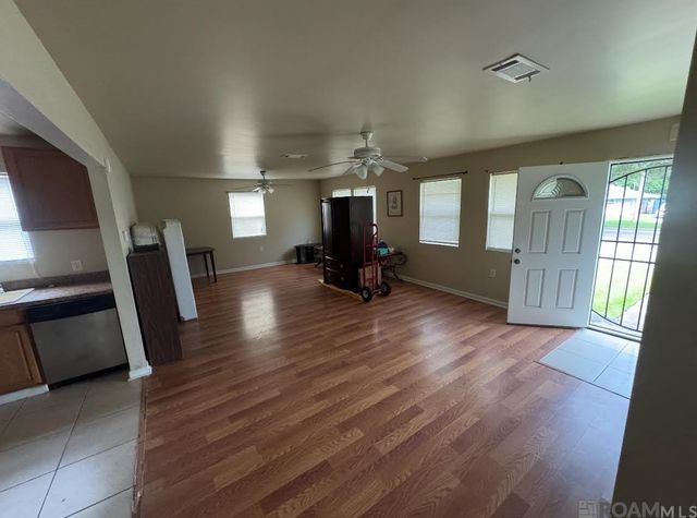 5110 Press Drive, New Orleans, LA 70126