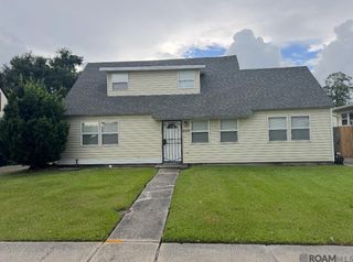 5110 Press Drive, New Orleans, LA 70126