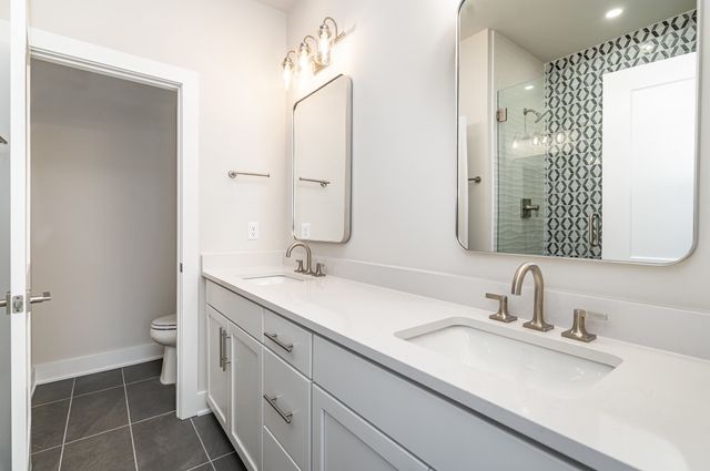 716 41st Ave, N, Nashville, TN 37209