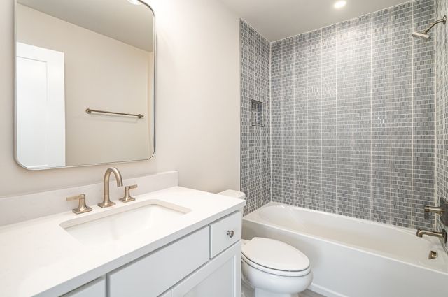 716 41st Ave, N, Nashville, TN 37209