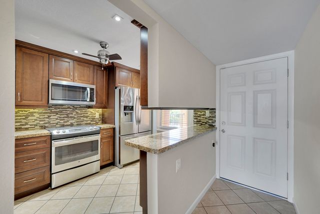 777 S FEDERAL Highway 305O, Pompano Beach, FL 33062
