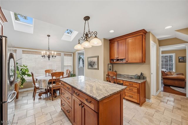 304 Castle Boulevard, Akron, OH 44313