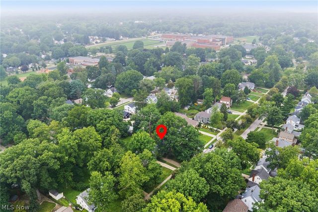 304 Castle Boulevard, Akron, OH 44313
