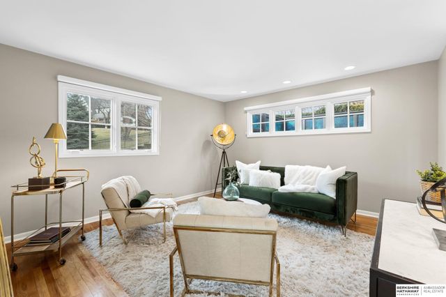 2316 S 103 Street, Omaha, NE 68124