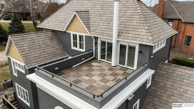 2316 S 103 Street, Omaha, NE 68124