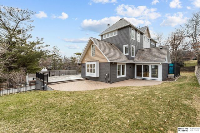 2316 S 103 Street, Omaha, NE 68124