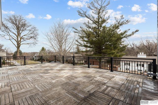 2316 S 103 Street, Omaha, NE 68124