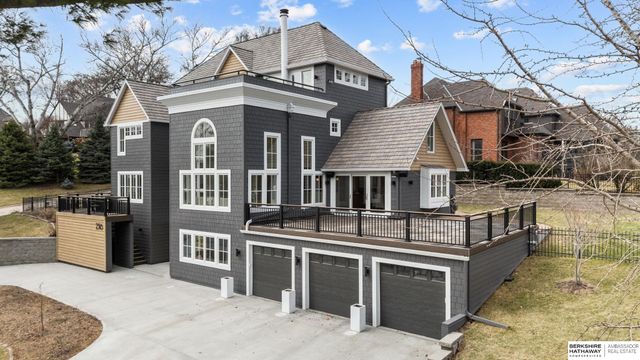 2316 S 103 Street, Omaha, NE 68124