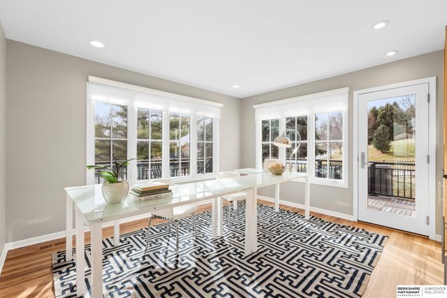 2316 S 103 Street, Omaha, NE 68124