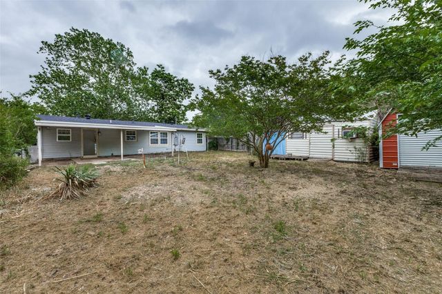 2908 Scottsbluff Drive, Dallas, TX 75228