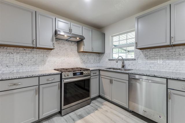 2908 Scottsbluff Drive, Dallas, TX 75228