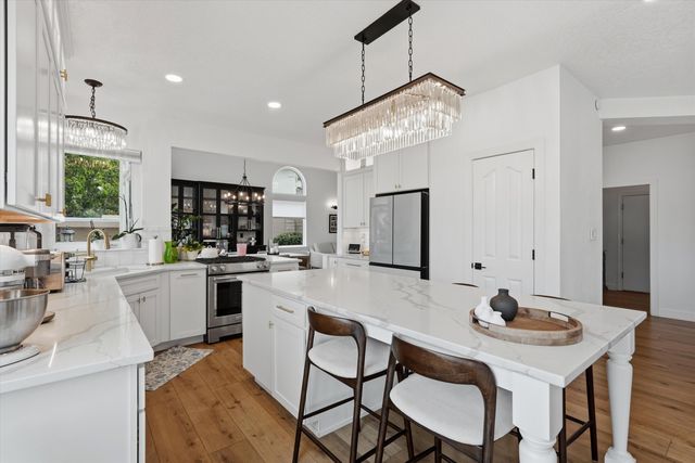 11405 Pine Top Lane NE, Albuquerque, NM 87111