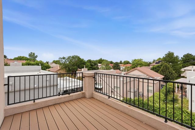 11405 Pine Top Lane NE, Albuquerque, NM 87111