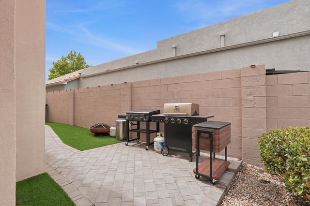 11405 Pine Top Lane NE, Albuquerque, NM 87111