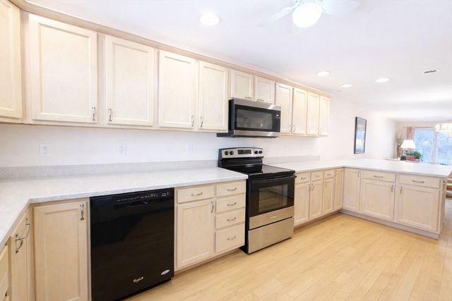 113 New Athol Rd 35, Orange, MA 01364