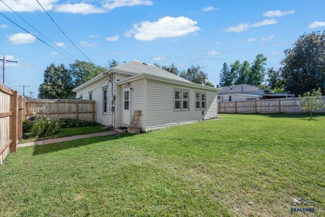 1305 PINE STREET, Sturgis, SD 57785