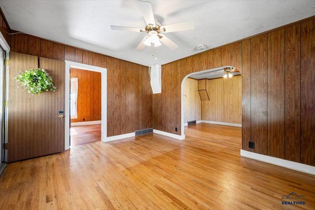 1305 PINE STREET, Sturgis, SD 57785