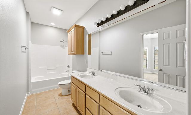 46 Great Lakes Dr, Corpus Christi, TX 78413