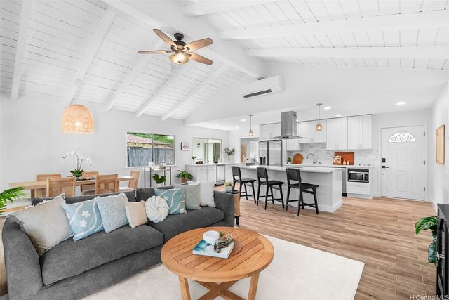 638 Keolu Drive, Kailua, HI 96734