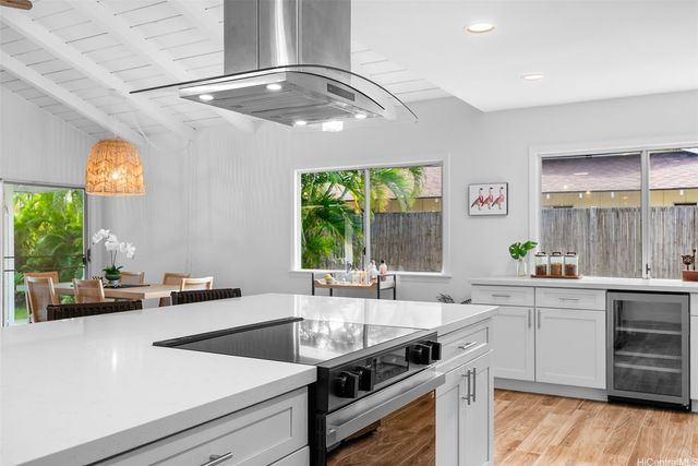 638 Keolu Drive, Kailua, HI 96734