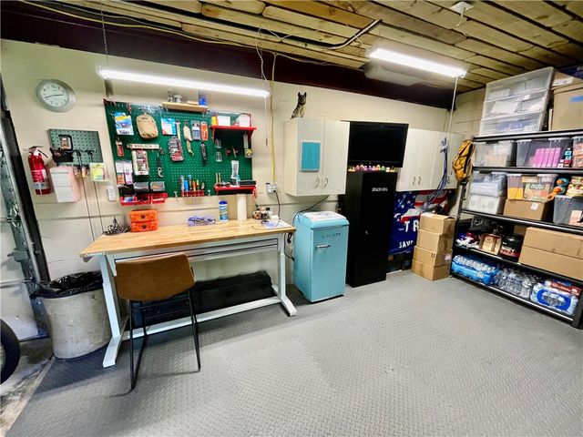 3 Kerr St, Burgettstown Boro, PA 15021
