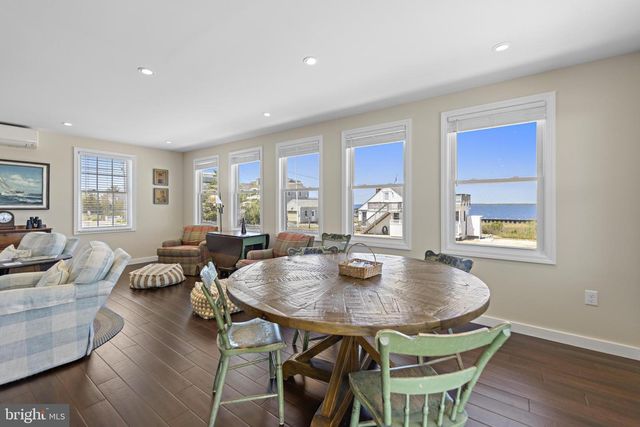 16 STARBOARD RD, Long Beach, NJ 08008