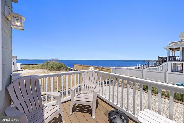 16 STARBOARD RD, Long Beach, NJ 08008