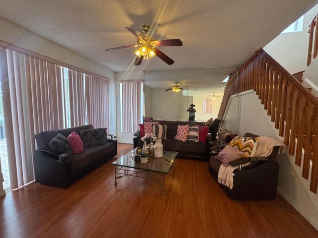 19199 NW 19th Street, Pembroke Pines, FL 33029