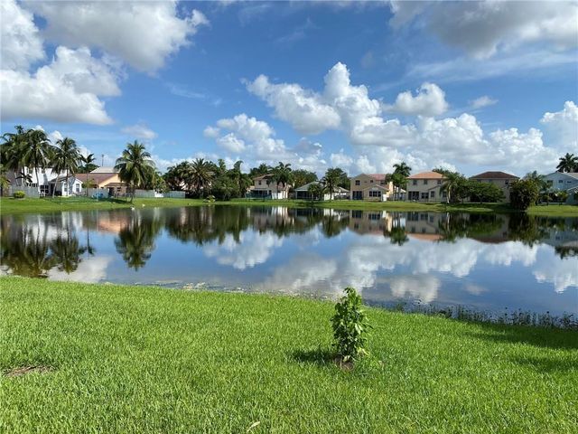 19199 NW 19th Street, Pembroke Pines, FL 33029