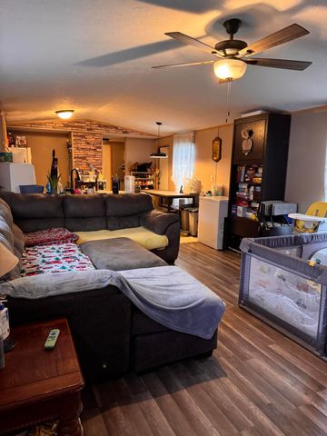 645 Charlie Abney Road, Berea, KY 40403
