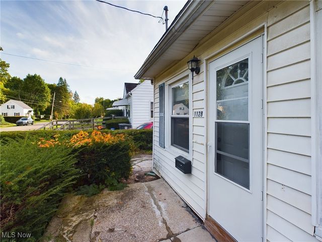 1128 Cordova Avenue, Akron, OH 44320