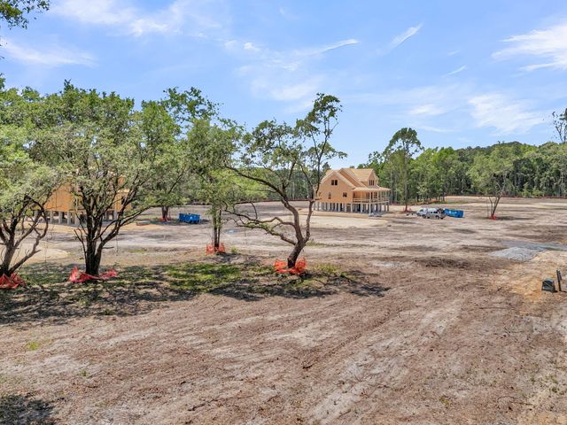 1114 Theodore Brunson Road, Awendaw, SC 29429
