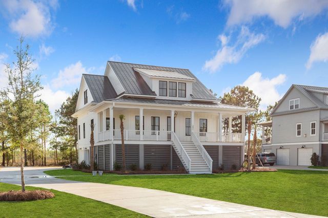 1114 Theodore Brunson Road, Awendaw, SC 29429