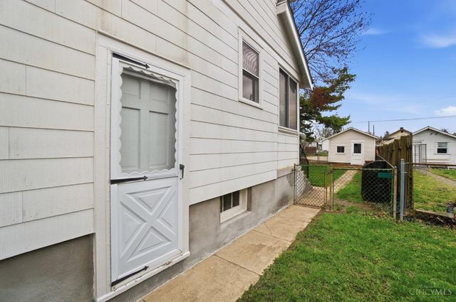 717 Hooven Avenue, Hamilton, OH 45015