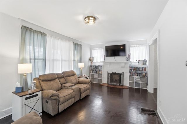 717 Hooven Avenue, Hamilton, OH 45015