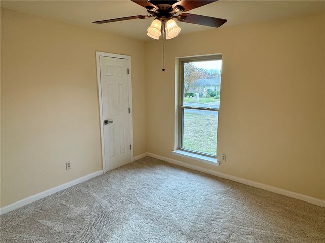 6513 Circleview Drive, North Richland Hills, TX 76180