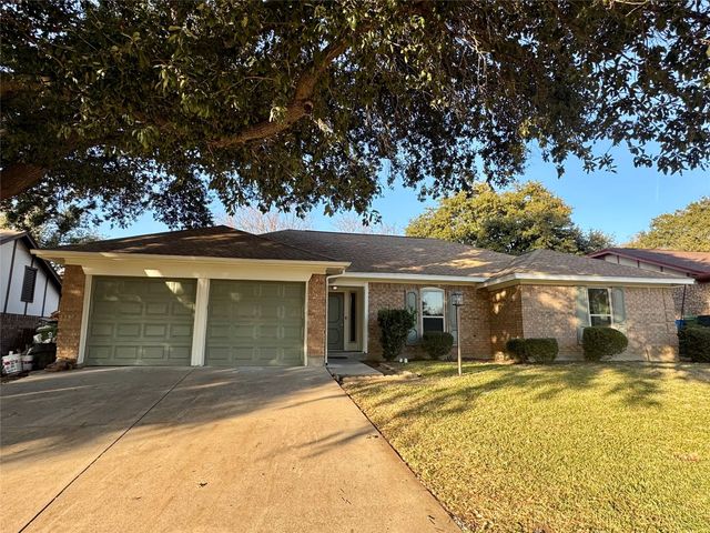 6513 Circleview Drive, North Richland Hills, TX 76180