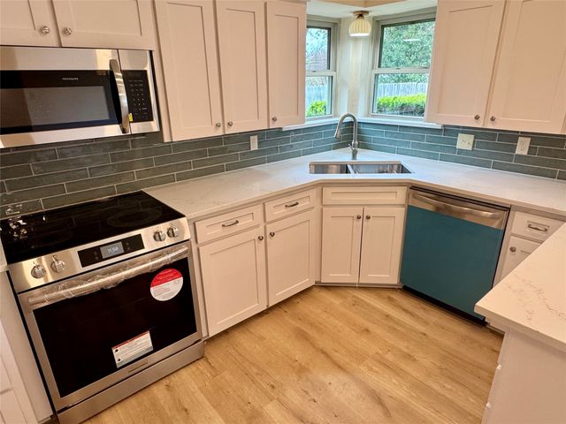 6513 Circleview Drive, North Richland Hills, TX 76180