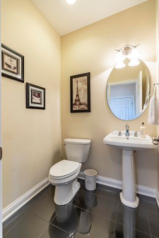 930 Stonebridge Drive, Schererville, IN 46375