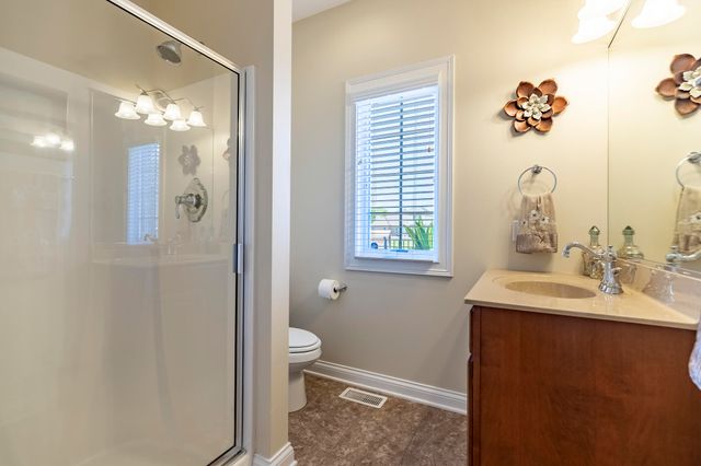 930 Stonebridge Drive, Schererville, IN 46375