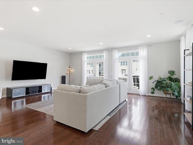 13745 SENEA DR, Gainesville, VA 20155