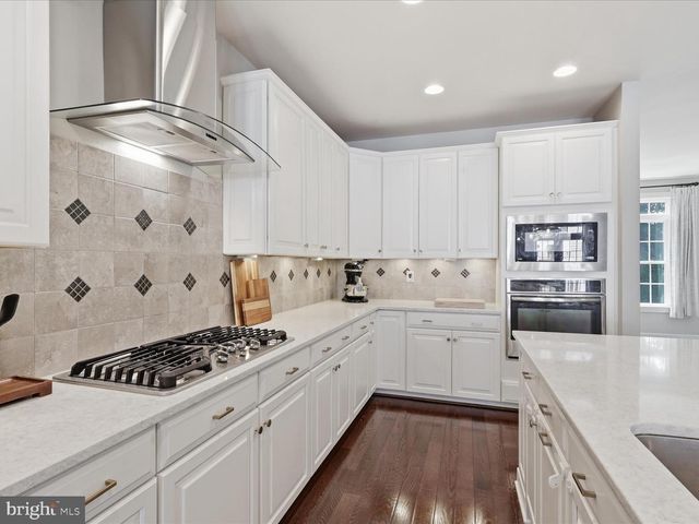 13745 SENEA DR, Gainesville, VA 20155