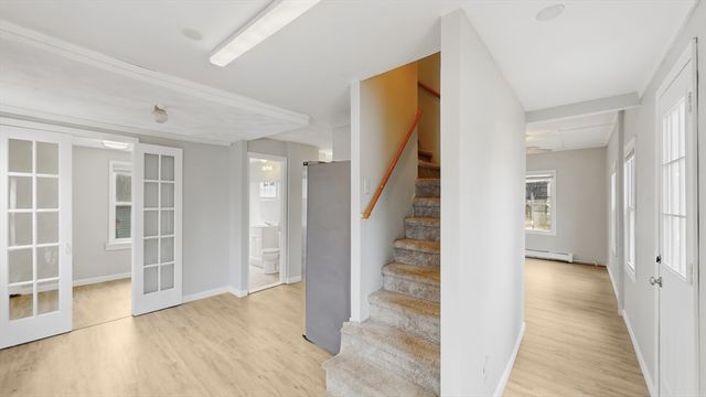 6 Balsamwood Ave, Billerica, MA 01821