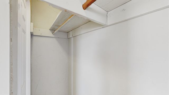 6 Balsamwood Ave, Billerica, MA 01821