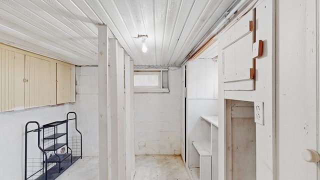 6 Balsamwood Ave, Billerica, MA 01821