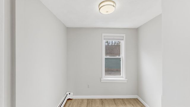 6 Balsamwood Ave, Billerica, MA 01821