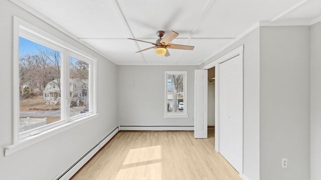 6 Balsamwood Ave, Billerica, MA 01821