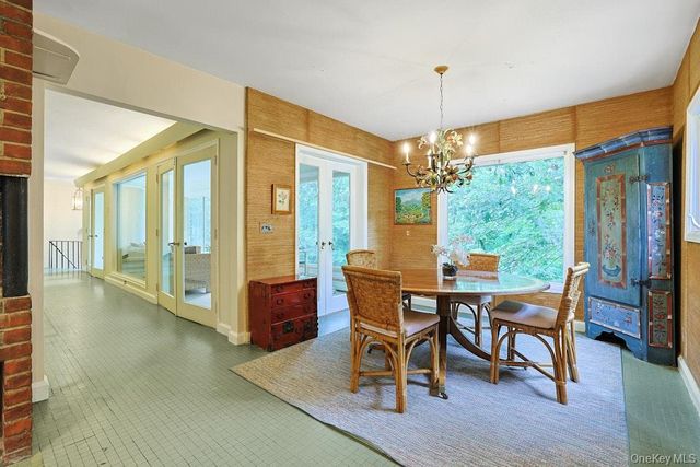 115 Whippoorwill Road, Armonk, NY 10504