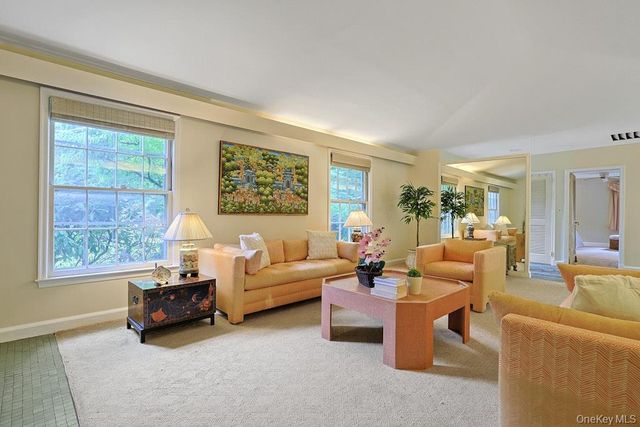 115 Whippoorwill Road, Armonk, NY 10504